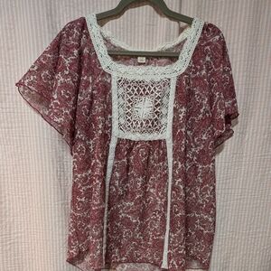 Elegant Lace Trimmed Top in Red and Cream
